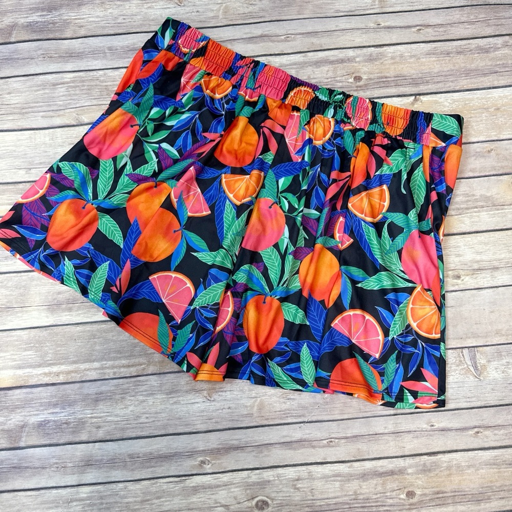 Nina Parker Women’s Plus Size Orange Printed Pull On Rayon Shorts Trop Fruit 2X - Picture 2 of 4